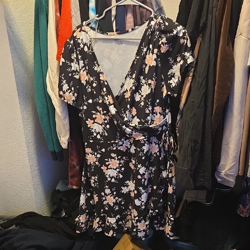 Foral Wrap Dress